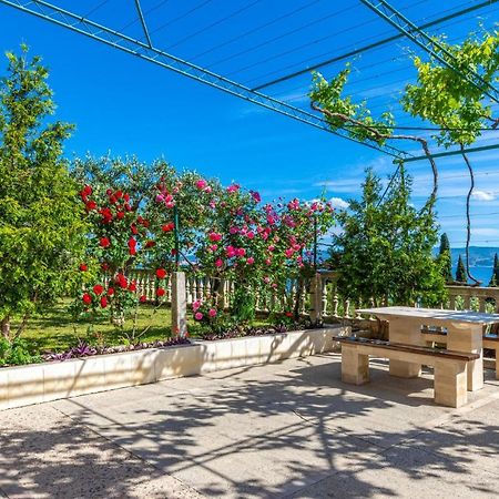 Stunning Apartment In Duce With Wifi Exteriér fotografie
